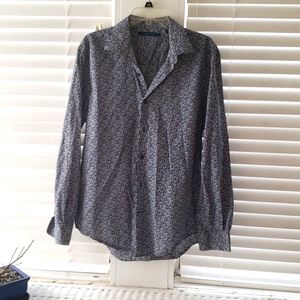 Perry Ellis mens long sleeve casual shirt,  blue and white size L